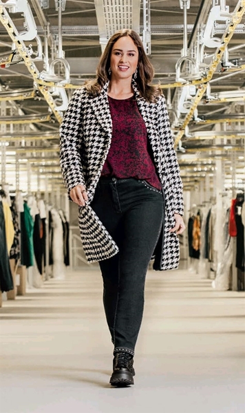 ABRIGOS y CHAQUETONES